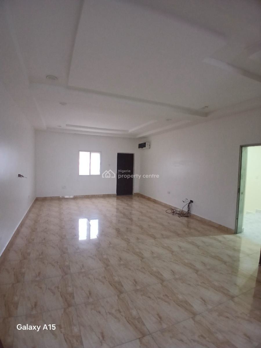 Well Fintastefully Built 3 Bedrooms Terrace Duplex with a Bq and Acs., Gilmor Area, Jahi, Abuja, Terraced Duplex for Rent