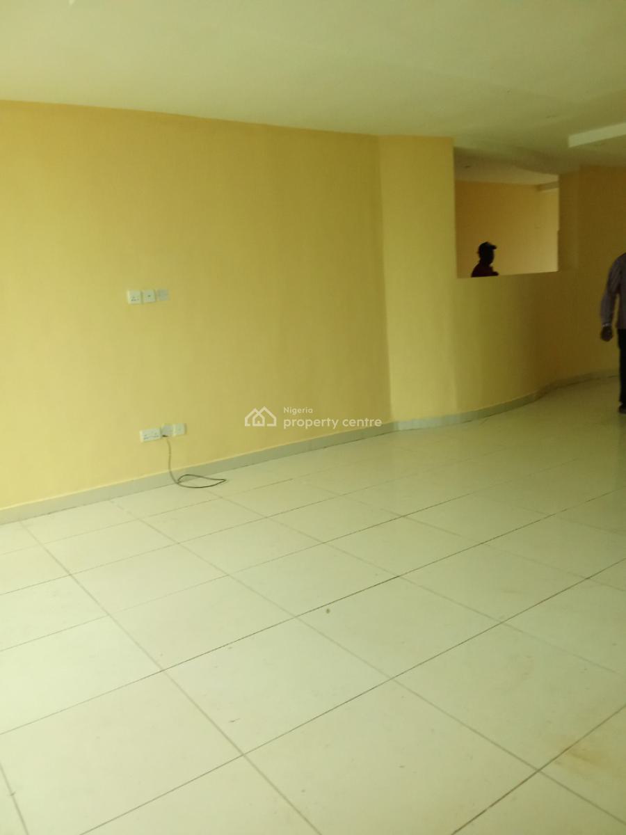 Luxury and Excellent 3 Bedrooms Apartments Video Available, Monastery Road, Sangotedo, Ajah, Lagos, House for Rent