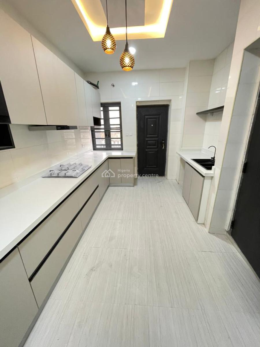 3-bedroom Penthouse and a 2-bedroom Apartment with Bq, Lekki Phase 1, Lekki, Lagos, Flat / Apartment for Sale