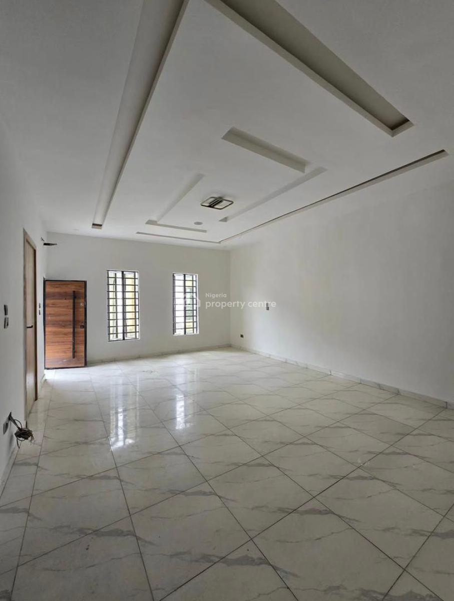 Spacious 4-bedroom Semi-detached Duplex with Bq, Lekki, Lagos, Semi-detached Duplex for Sale