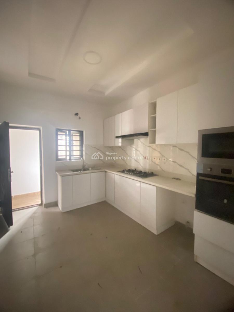 3-bedroom Apartment, Lekki Phase 1, Lekki, Lagos, Flat / Apartment for Sale