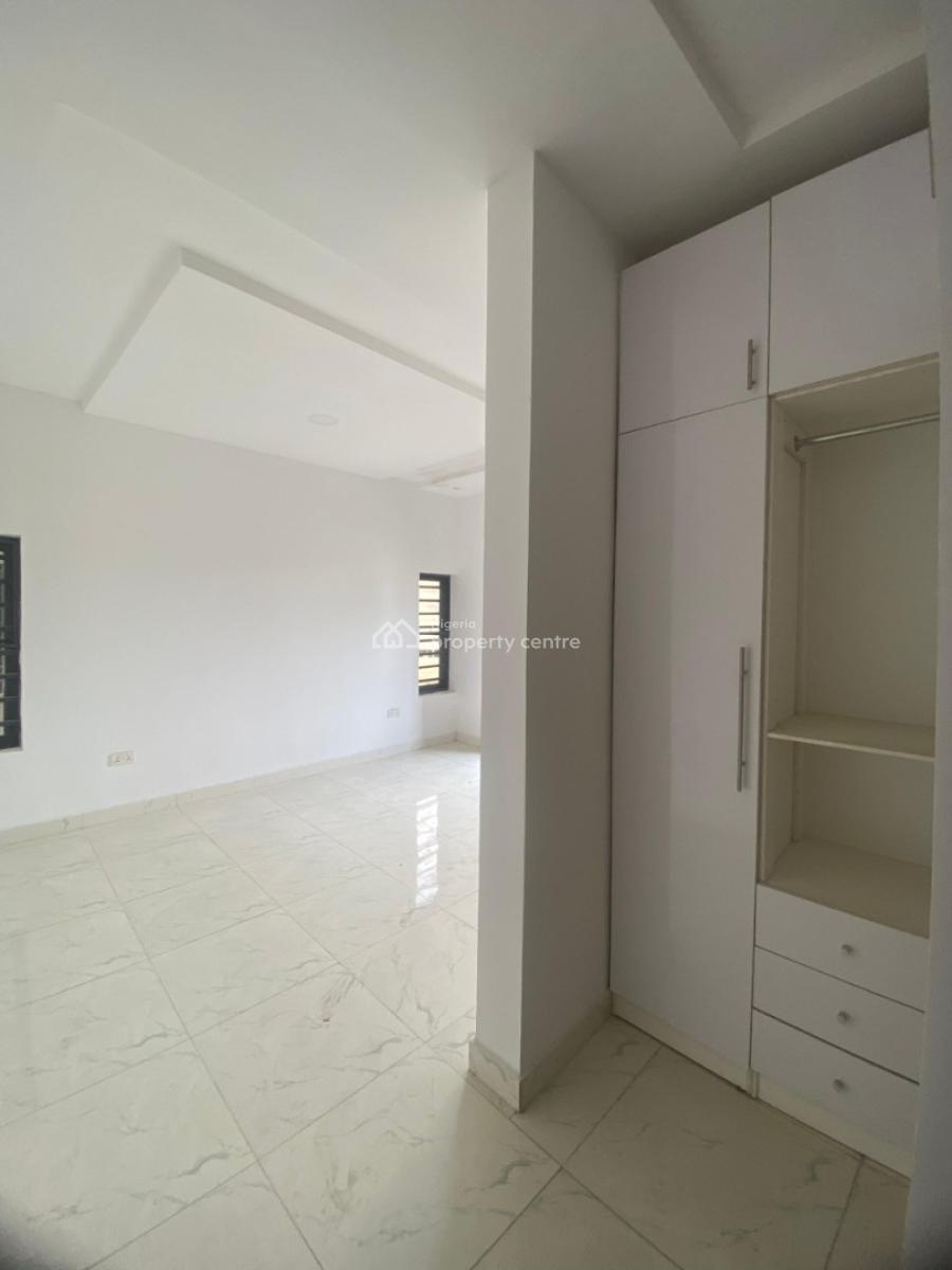 3-bedroom Apartment, Lekki Phase 1, Lekki, Lagos, Flat / Apartment for Sale
