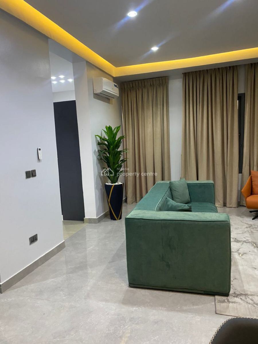 Fully Furnished and Serviced Flat, Off Palace Road, Ikate Elegushi, Lekki, Lagos, Flat / Apartment for Sale