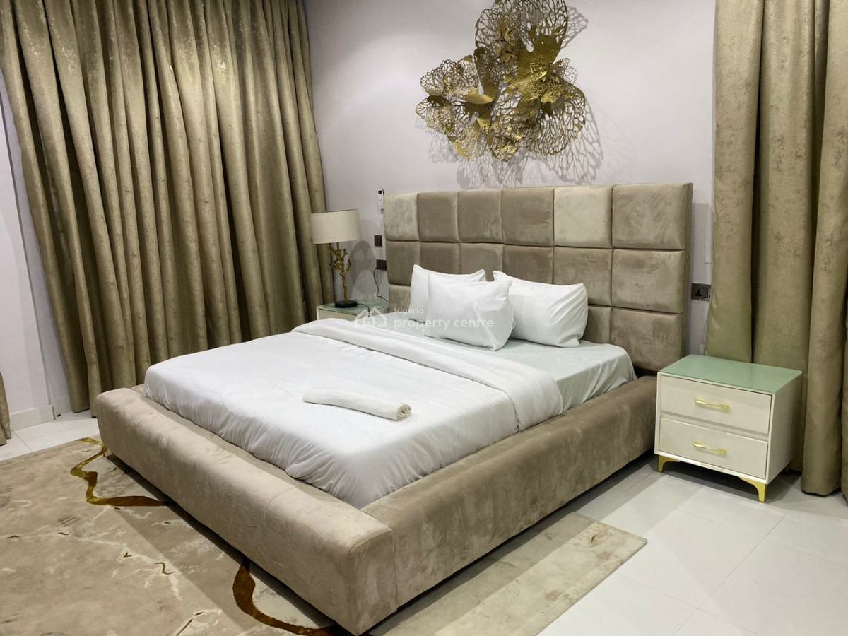 Fully Furnished and Serviced Flat, Off Palace Road, Ikate Elegushi, Lekki, Lagos, Flat / Apartment for Sale