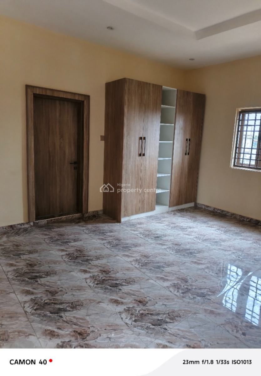 Spacious 3 Bedroom Fully Detached Bungalow with Bq, Idu Inside an Estate, Idu Industrial, Abuja, Detached Bungalow for Rent
