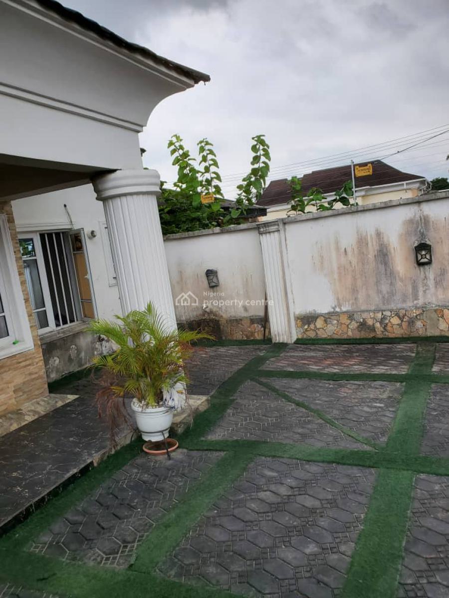 Distress 2bedroom Bungalow Abraham Adesanya, Abraham Adesanya Housing Estate, Lekki Expressway, Lekki, Lagos, Detached Bungalow for Sale