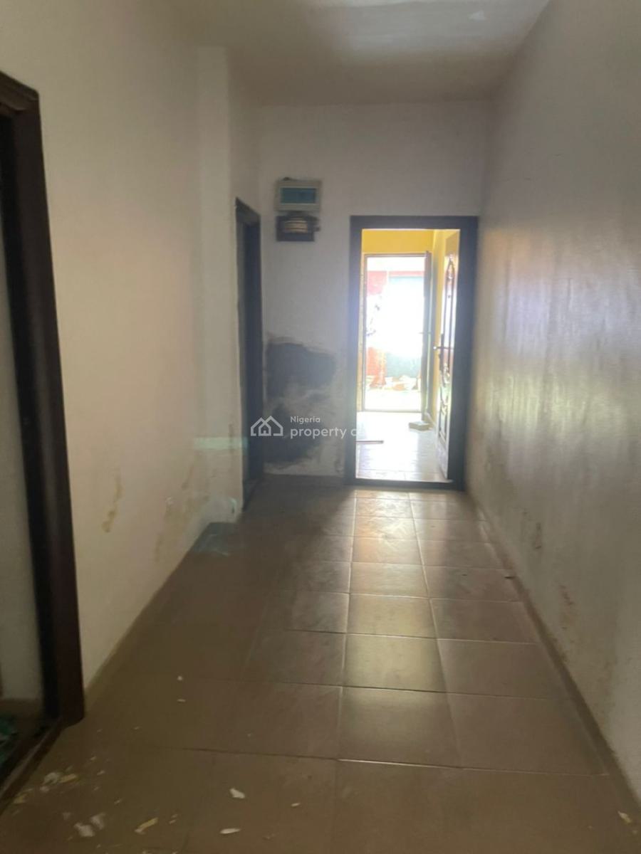 2 Bedrooms Apartment, Ground Floor, Saka Olugunna Street,  Maroko, Off Mobil Road, Ajah, Lagos, Flat / Apartment for Rent