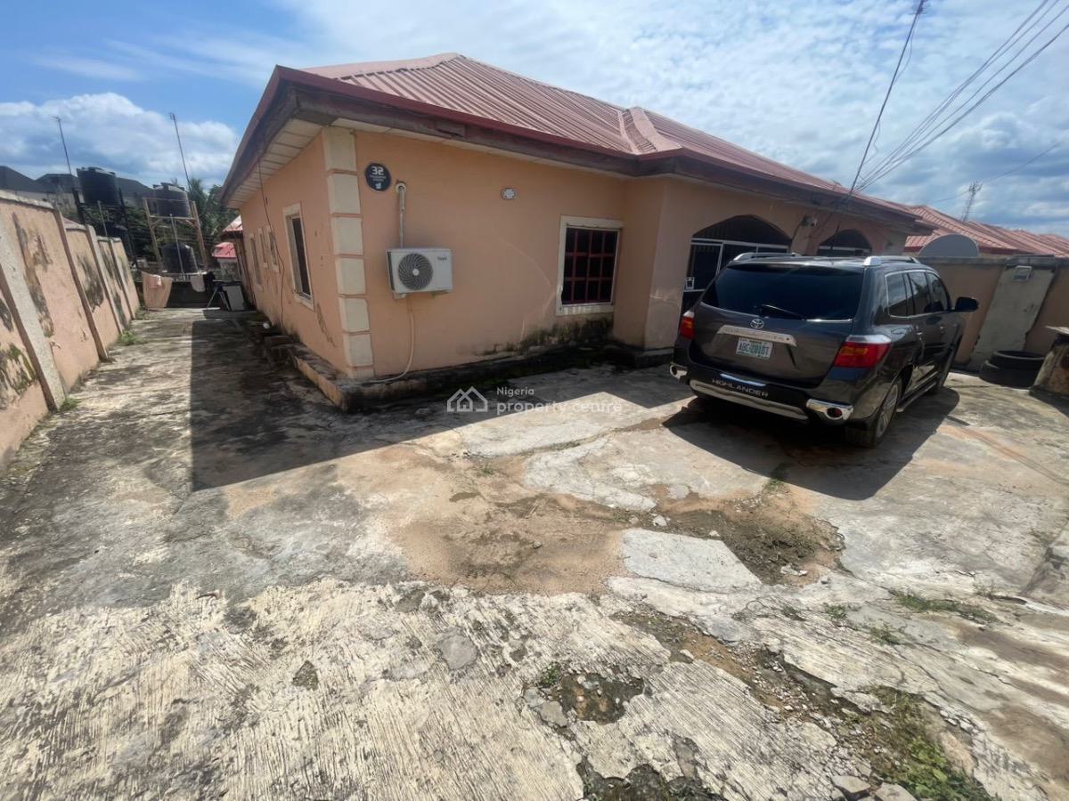 2bedroom Semi Detached Bungalow with Bq, Trademore Estate, Lugbe District, Abuja, Semi-detached Bungalow for Sale
