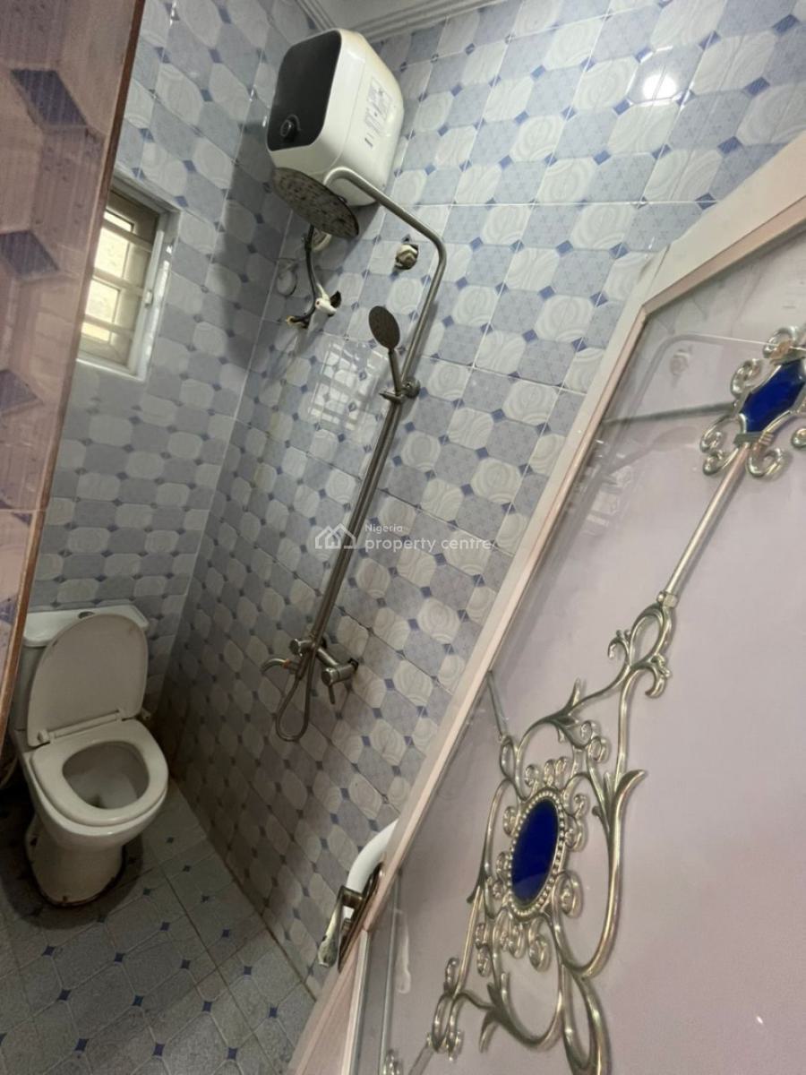 Luxury 3 Bedroom Flat, Gra Phase 1, Magodo, Lagos, Flat / Apartment for Rent