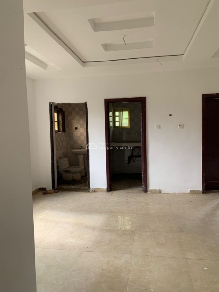 Massive Sefcontain  Maitama Extension (mpape), Maitama Extension (mpape), Mpape, Abuja, Flat / Apartment for Rent