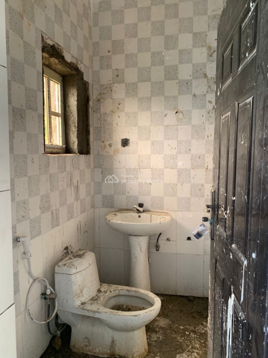 Massive Sefcontain  Maitama Extension (mpape), Maitama Extension (mpape), Mpape, Abuja, Flat / Apartment for Rent