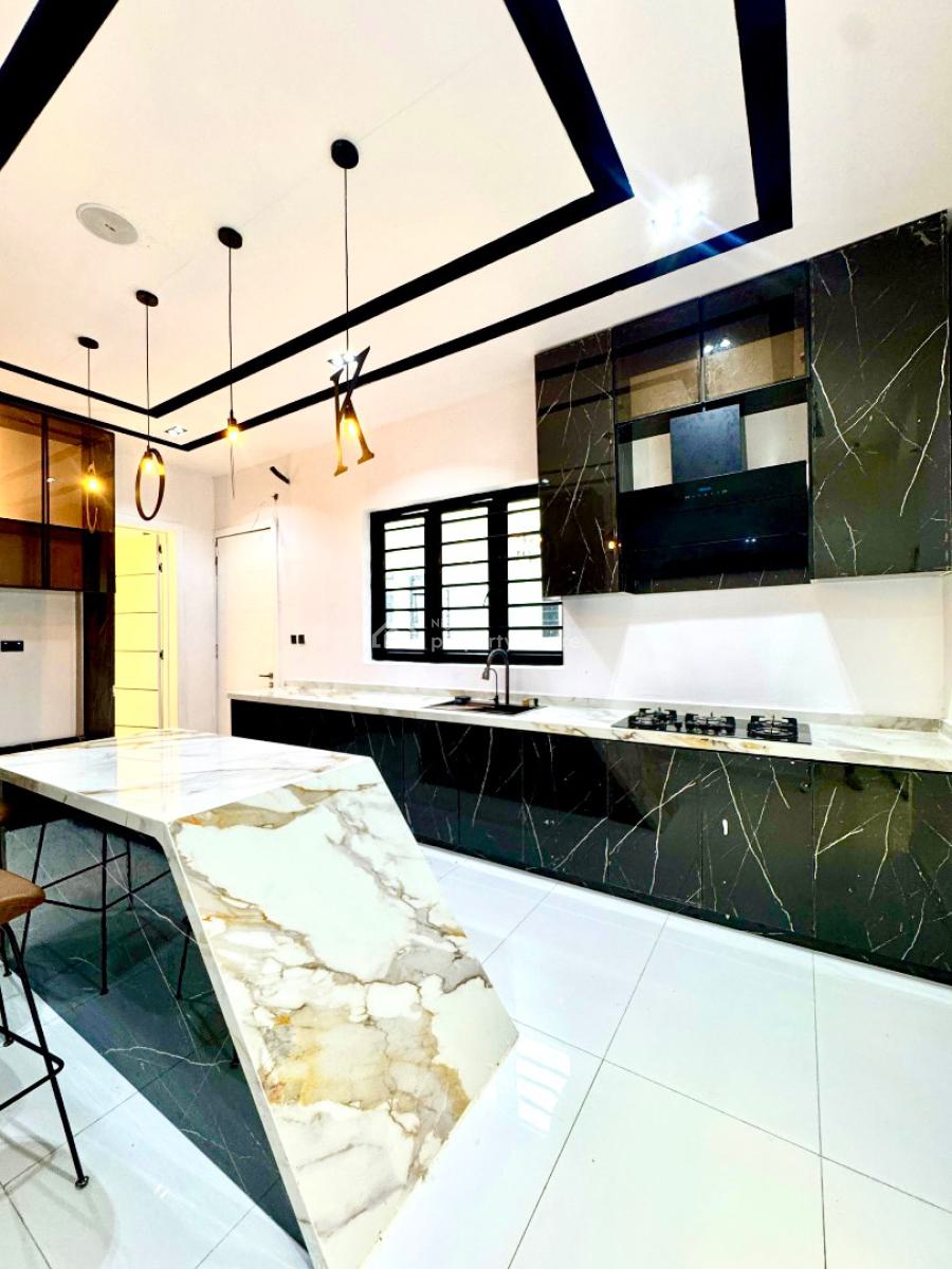 5bedrooms Detached Duplex with Swimming Pool, Ikota Lekki, Lekki, Lagos, Detached Duplex for Sale
