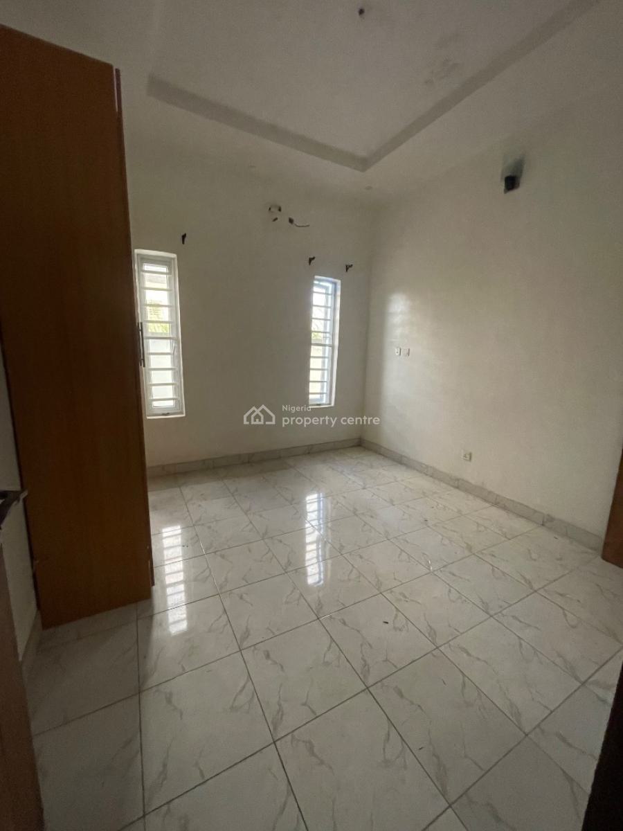 a Spacious Room Downstairs in a Shared Apartment, Mobil Road Ilaje Ajah, Lekki, Lagos, Self Contain (single Rooms) for Rent