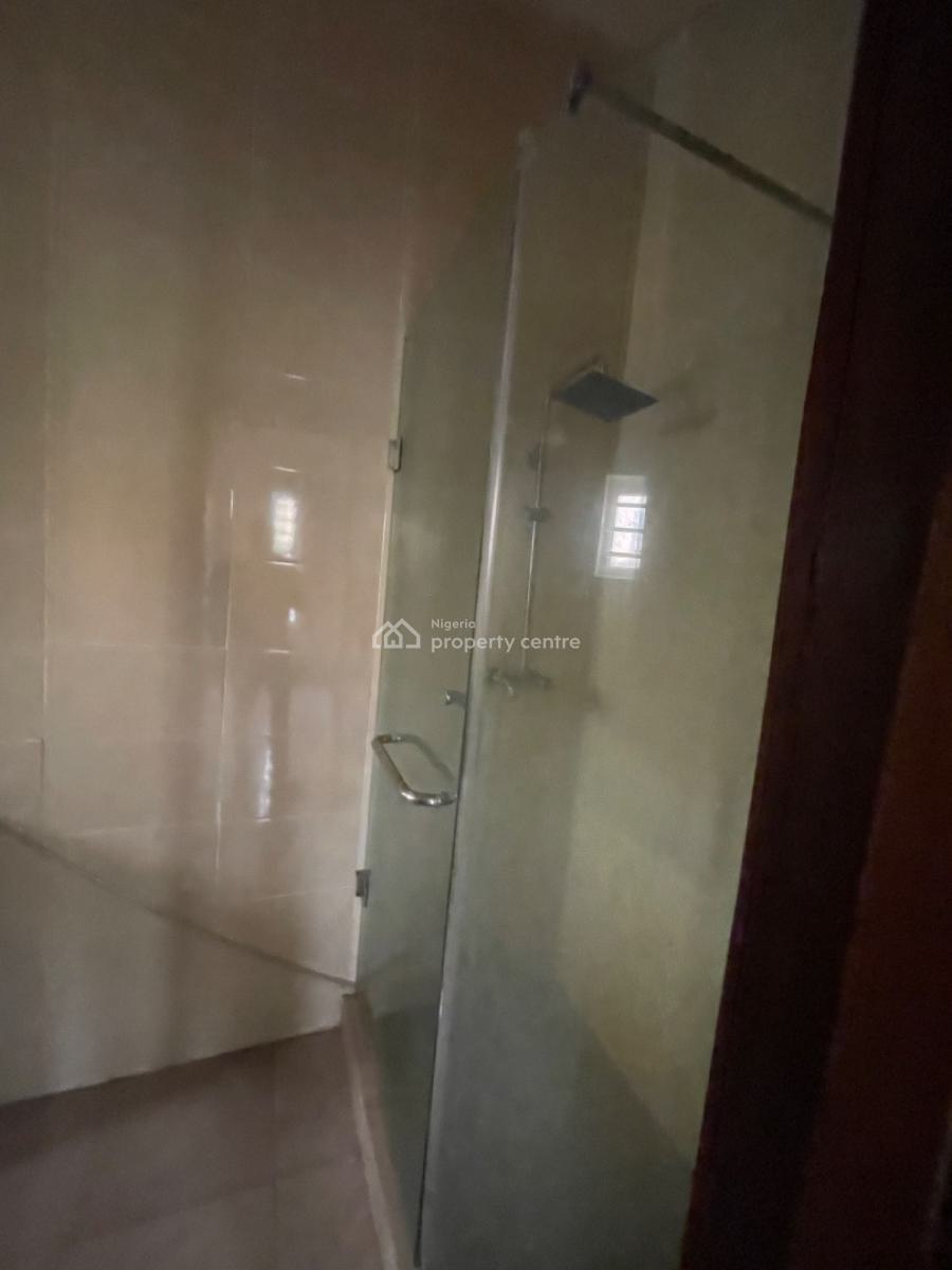 a Spacious Room Downstairs in a Shared Apartment, Mobil Road Ilaje Ajah, Lekki, Lagos, Self Contain (single Rooms) for Rent