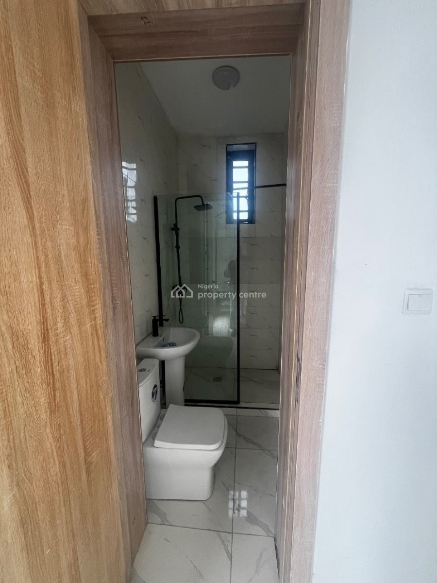 2 Bedroom Apartment, Ilasan, Lekki, Lagos, Flat / Apartment for Rent