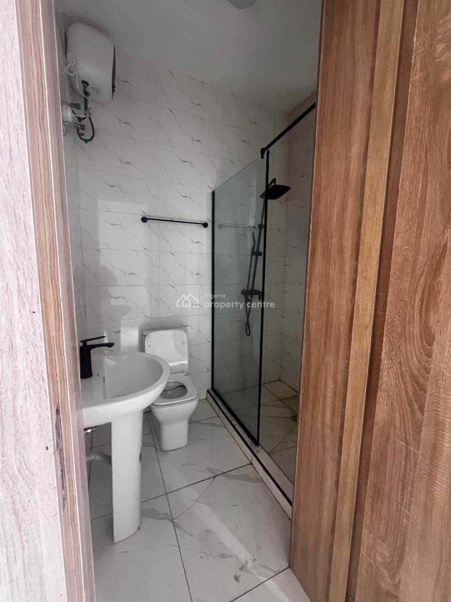 2 Bedroom Apartment, Ilasan, Lekki, Lagos, Flat / Apartment for Rent