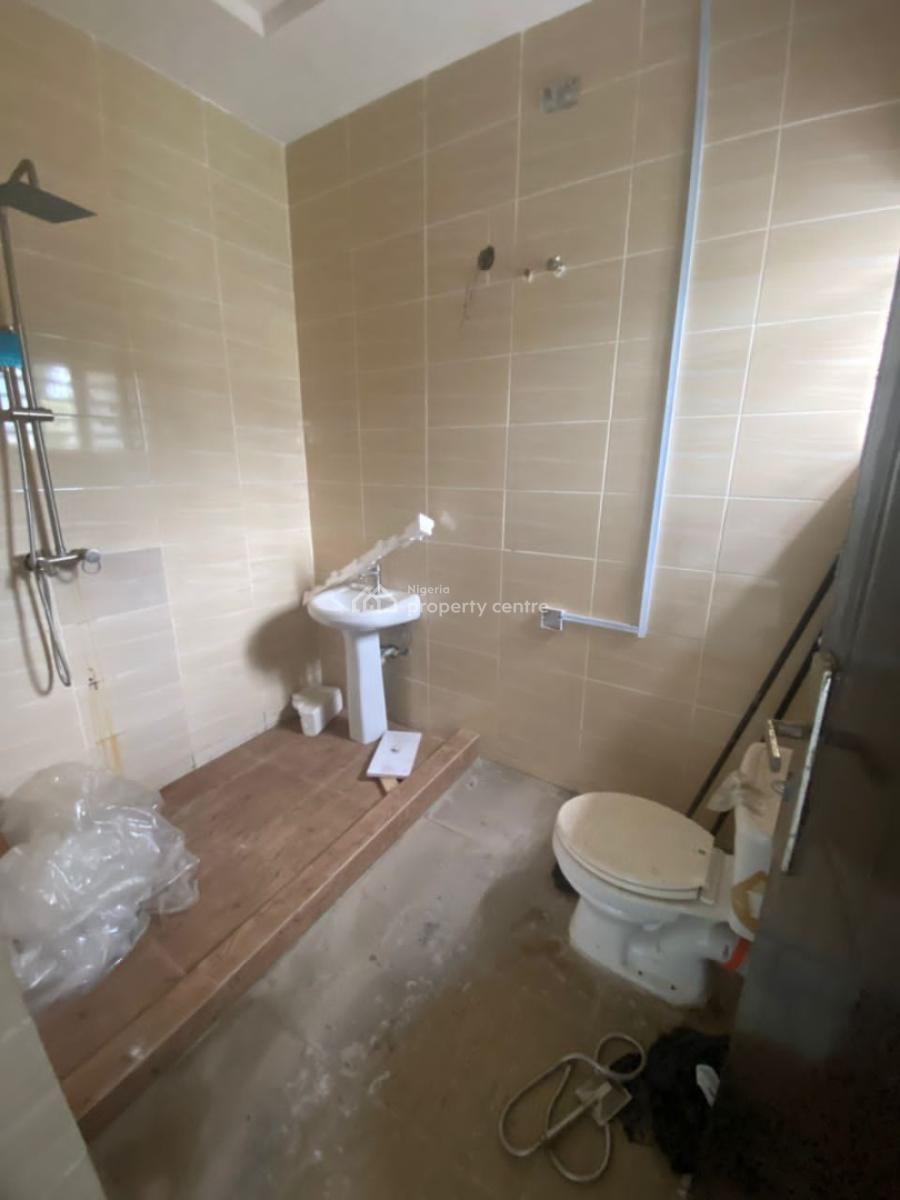 Sharp   3 Bedroom Flat in a Gated Street., Awoyaya, Awoyaya, Ibeju Lekki, Lagos, Flat / Apartment for Rent