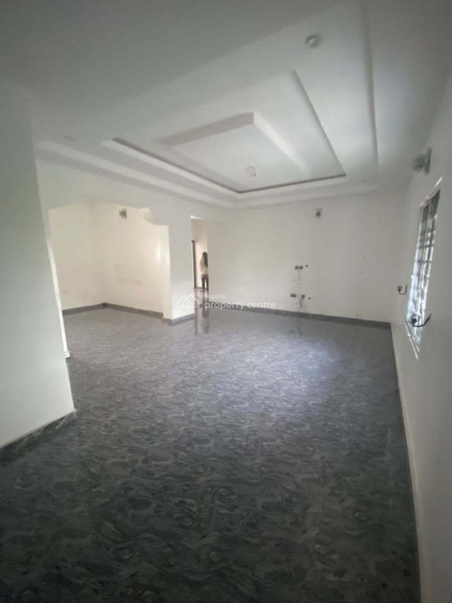 Sharp   3 Bedroom Flat in a Gated Street., Awoyaya, Awoyaya, Ibeju Lekki, Lagos, Flat / Apartment for Rent