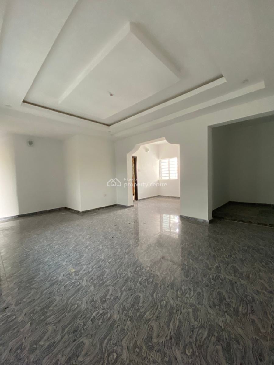Sharp   3 Bedroom Flat in a Gated Street., Awoyaya, Awoyaya, Ibeju Lekki, Lagos, Flat / Apartment for Rent