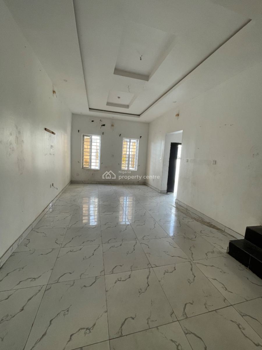 a Spacious Parlor Space in a Shared Apartment, Mobil Road Ilaje Ajah, Lekki, Lagos, Self Contain (single Rooms) for Rent
