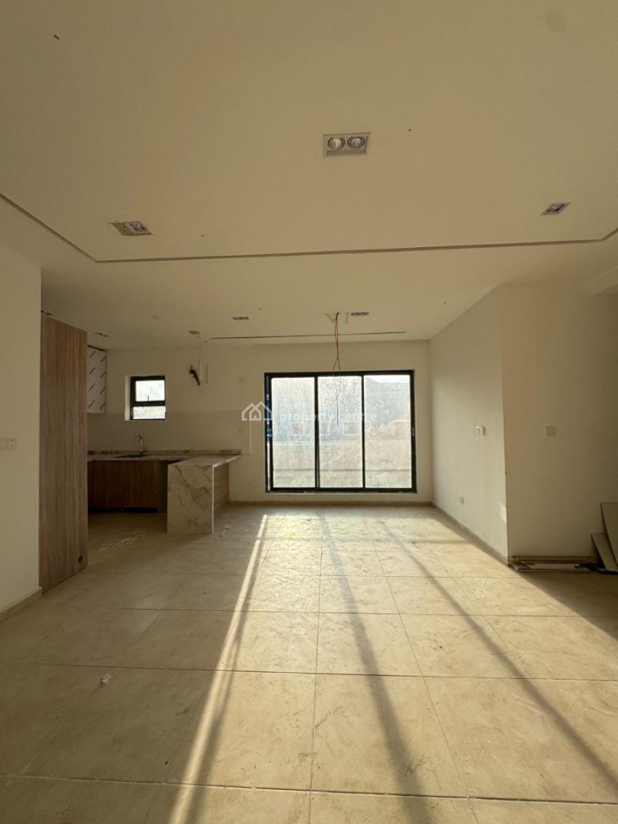 Spacious  2  Bedroom Apartments, Ologolo, Lekki, Lagos, Flat / Apartment for Sale