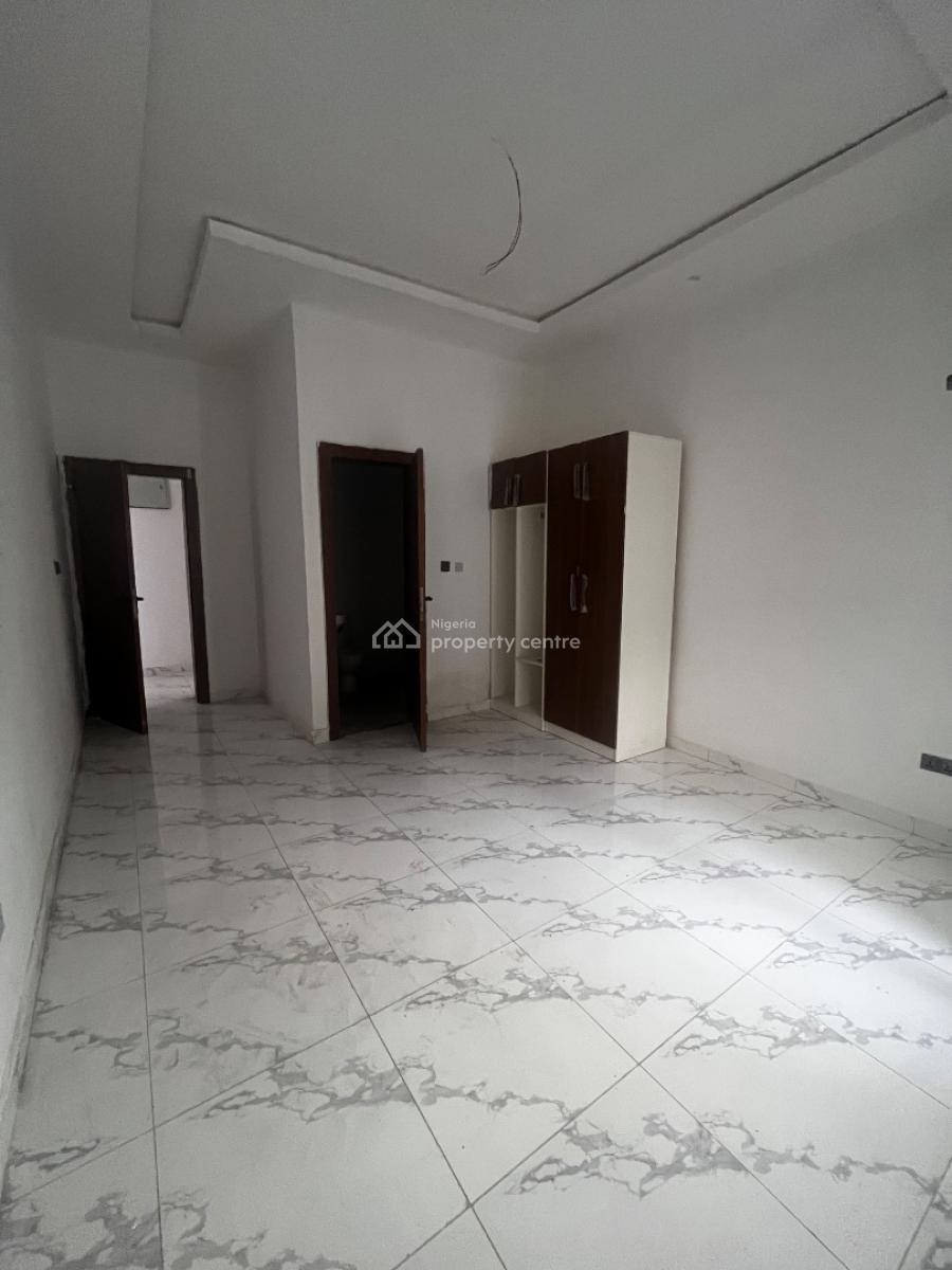 2 Bedroom Apartment, Ilasan, Lekki, Lagos, Flat / Apartment for Rent