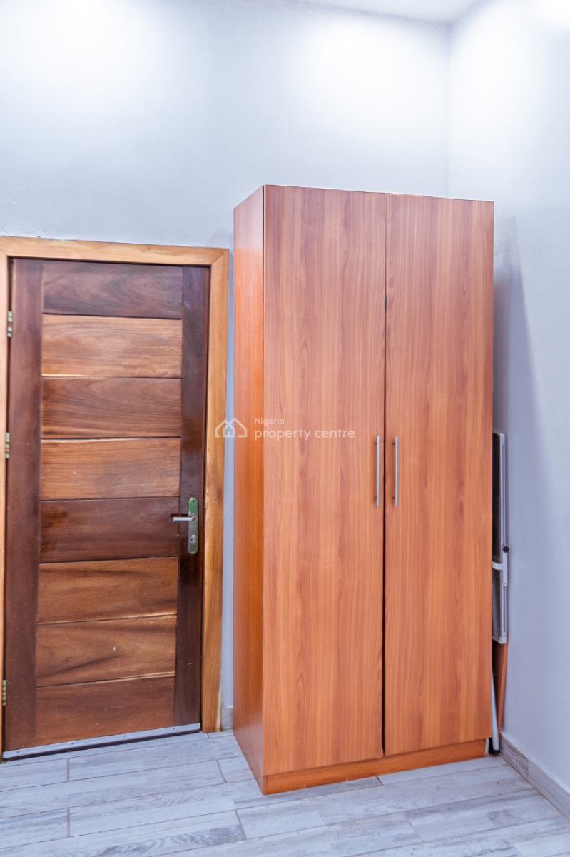 Well Maintained 4bedroom Semidetached House with Bq in Osapa, Osapa, Osapa, Lekki, Lagos, Semi-detached Duplex for Sale