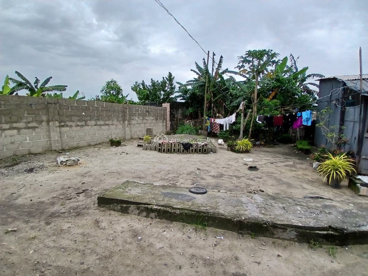 6units of Self-contained, a Mini Flat & 2 Shops, Ayeteju, Aiyeteju Town, Ibeju Lekki, Lagos, Block of Flats for Sale