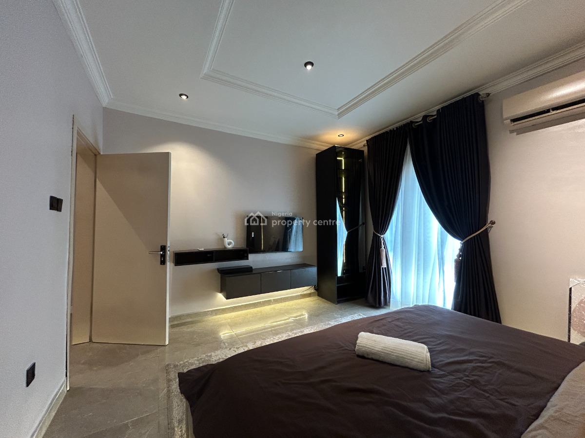 Exotic 2 Bedroom Apartment, Off Admiralty Road, Lekki Phase 1, Lekki, Lagos, Flat / Apartment Short Let