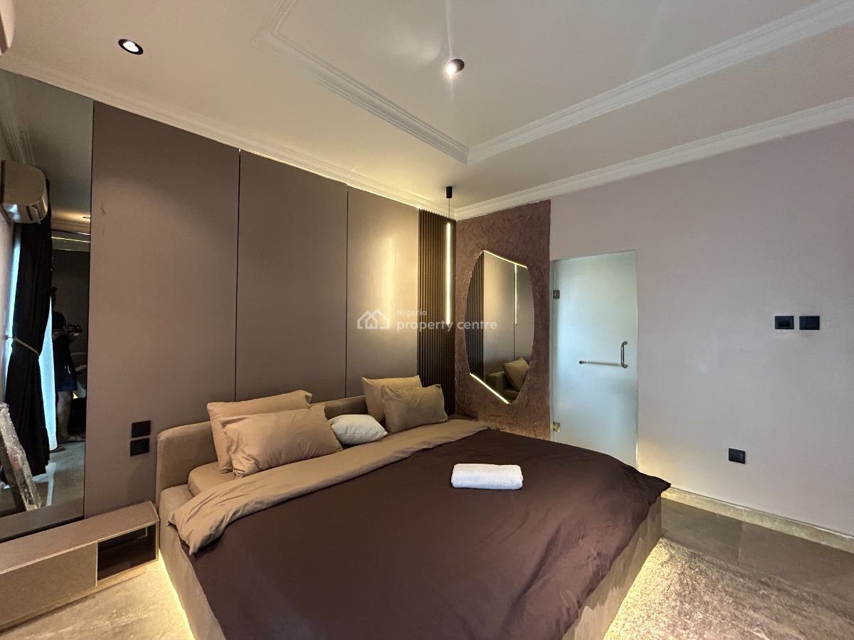 Exotic 2 Bedroom Apartment, Off Admiralty Road, Lekki Phase 1, Lekki, Lagos, Flat / Apartment Short Let