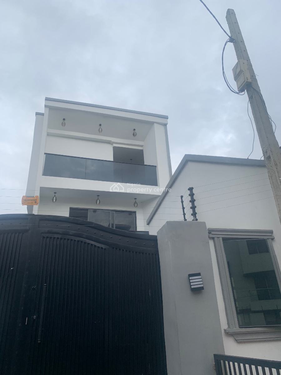 Spacious and Well Maintained 5 Bedrooms Detached Duplex, Ikeja Gra, Ikeja, Lagos, Detached Duplex for Rent