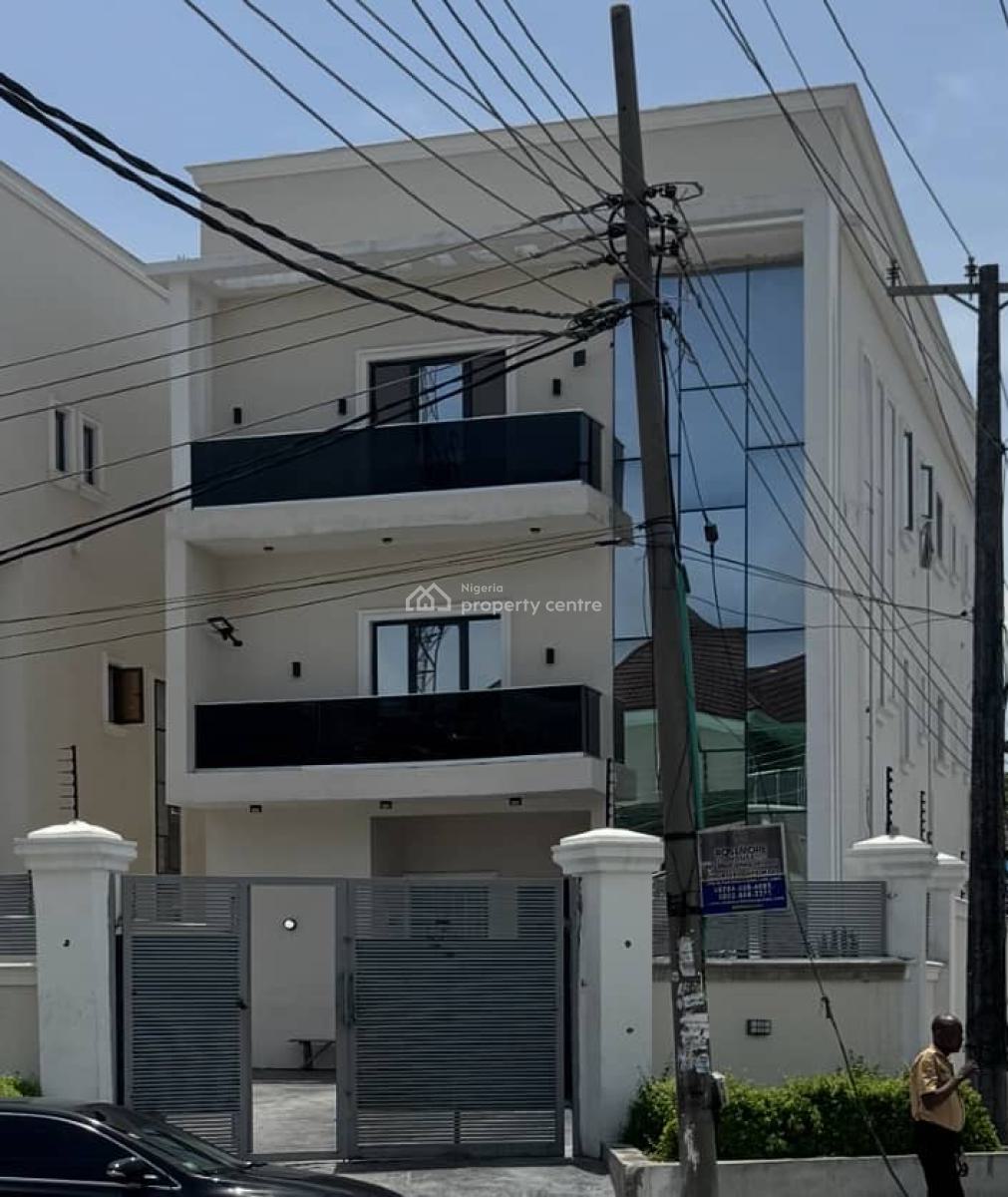 Luxurious 3bedroom Apartment, Furo Ezimora Street Lekki Phase 1, Lekki Phase 1, Lekki, Lagos, Flat / Apartment Short Let