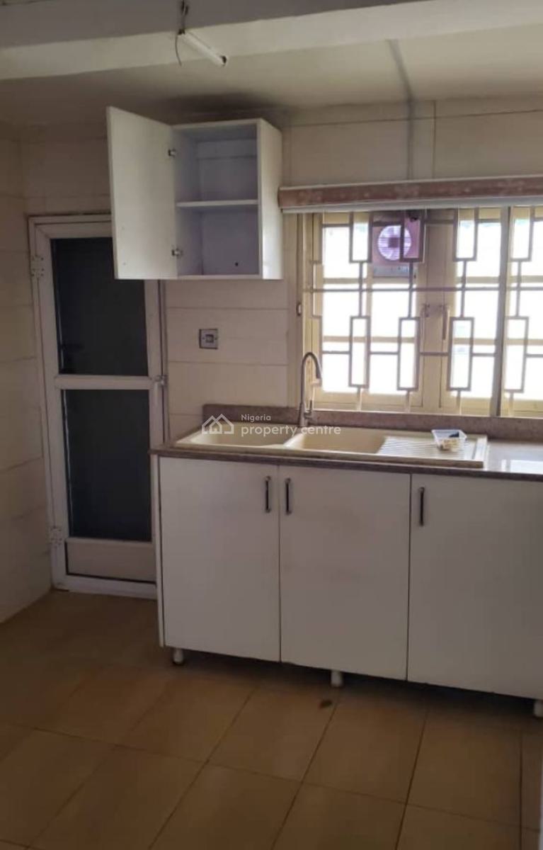 3 Bedroom Flat, Awushe Estate, Opebi, Ikeja, Lagos, Flat / Apartment for Rent