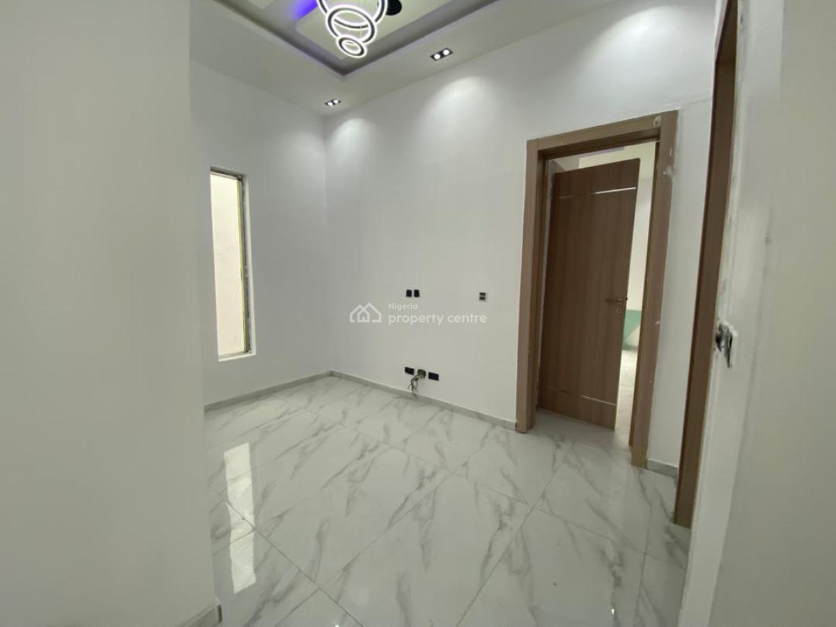 4 Bedrooms Detached Duplex with Bq, Chevron, Lekki Lagos, Lekki, Lagos, Detached Duplex for Sale