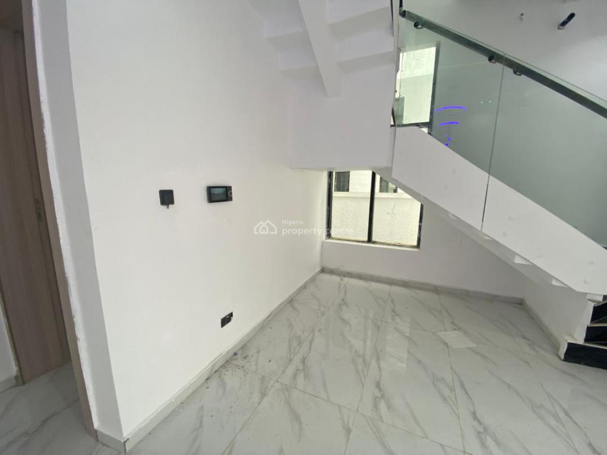 4 Bedrooms Detached Duplex with Bq, Chevron, Lekki Lagos, Lekki, Lagos, Detached Duplex for Sale