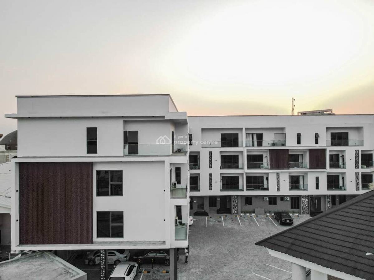 Luxurious 2bedroom Apartment, Chief Collins Street, Lekki Phase 1, Lekki, Lagos, Flat / Apartment Short Let