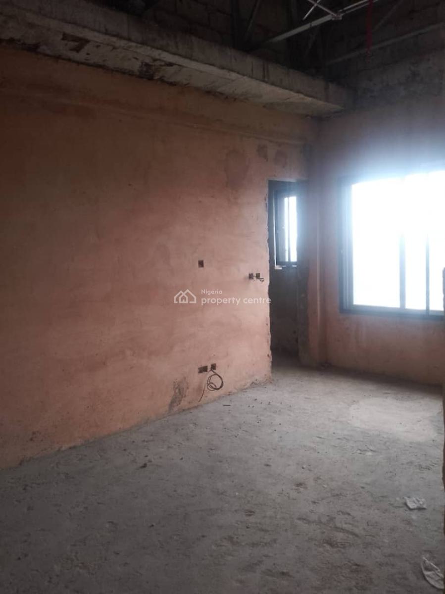 Four (4) Bedroom Penthouse (shell) Apartment with Central Generator, Acacia Drive, Ikoyi, Lagos, Flat / Apartment for Sale