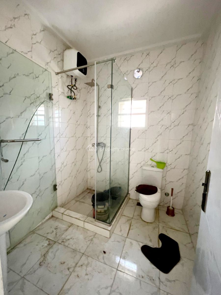 Luxury 3bedroom Block of Flat with Bq in an Estate, Katampe Main Behind Aso Radio, Katampe, Abuja, Flat / Apartment for Rent