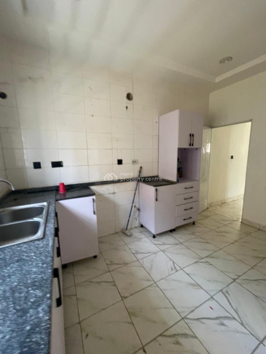 Luxury 3bedroom Block of Flat with Bq in an Estate, Katampe Main Behind Aso Radio, Katampe, Abuja, Flat / Apartment for Rent