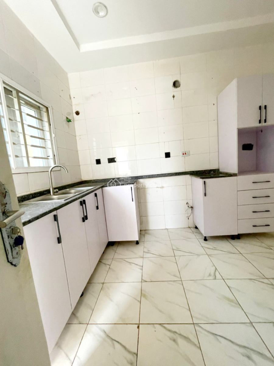 Luxury 3 Bedrooms Flat with Bq in an Estate, Behind Aso Radio, Katampe (main), Katampe, Abuja, Flat / Apartment for Rent