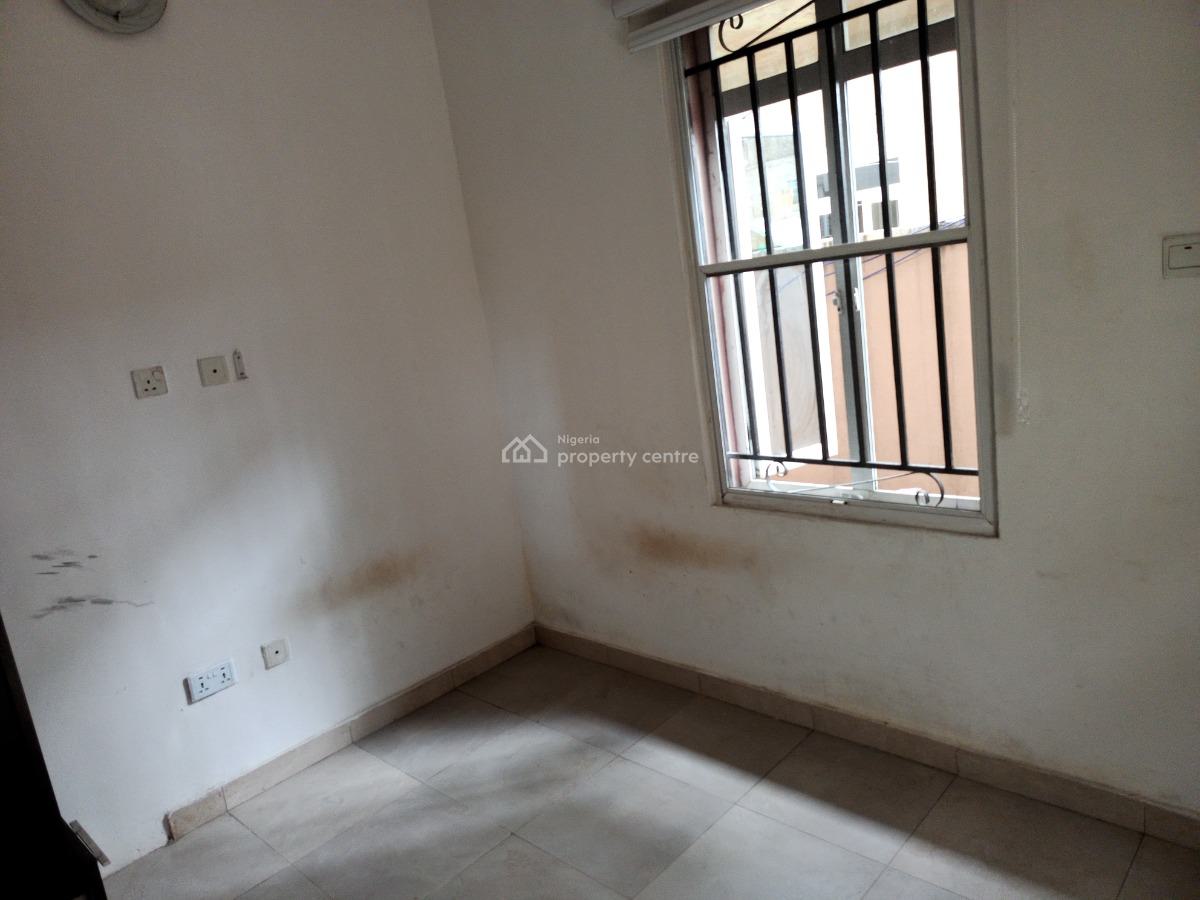 One Room Self Contain with Big Kitchen, Idado Estate, Lekki, Lagos, Self Contain (single Rooms) for Rent