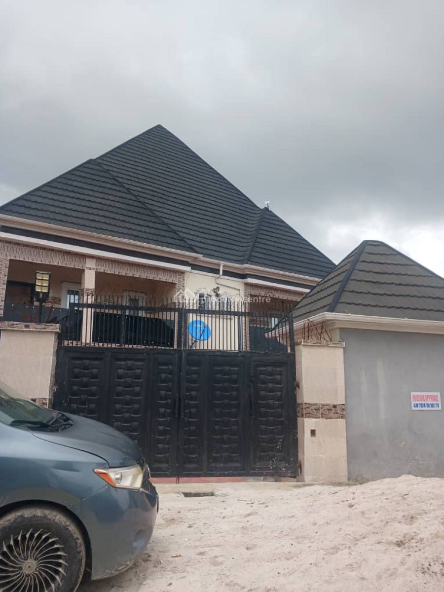 Executive 4 Nos of 3bedroom Flat, Ocean View Estate, Sangotedo, Ajah, Lagos, Block of Flats for Sale