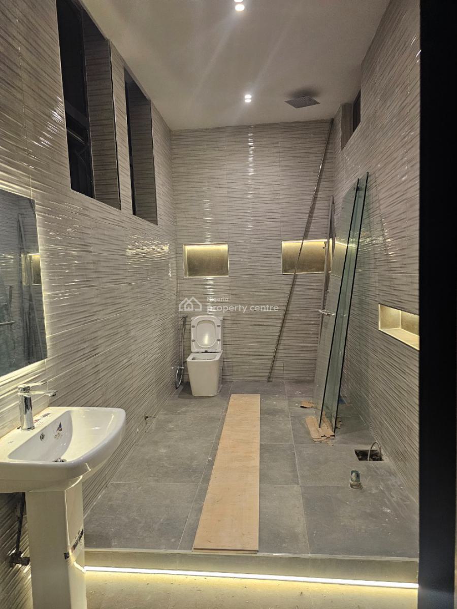 3 Bedrooms Massonette with Bq, Glover, Ikoyi, Lagos, Flat / Apartment for Rent