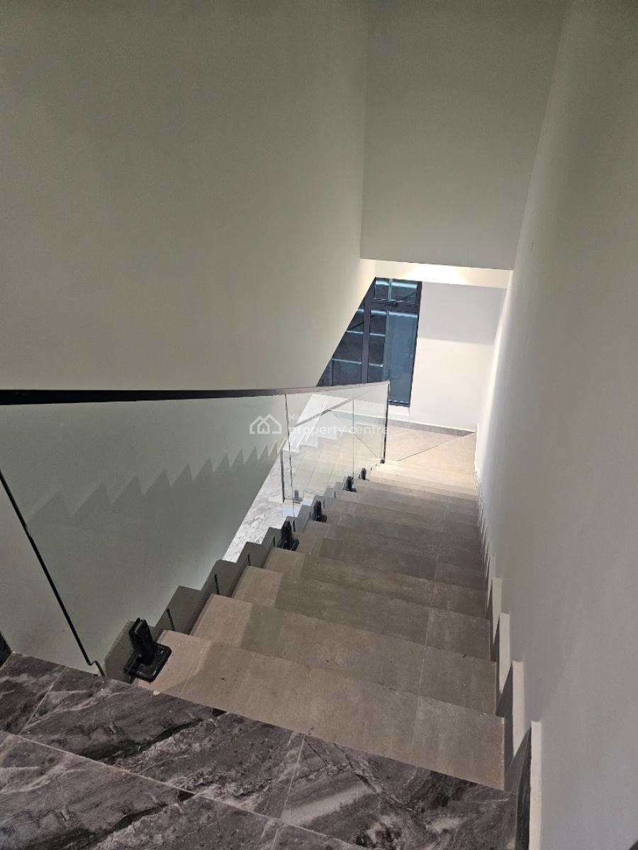 3 Bedrooms Massonette with Bq, Glover, Ikoyi, Lagos, Flat / Apartment for Rent