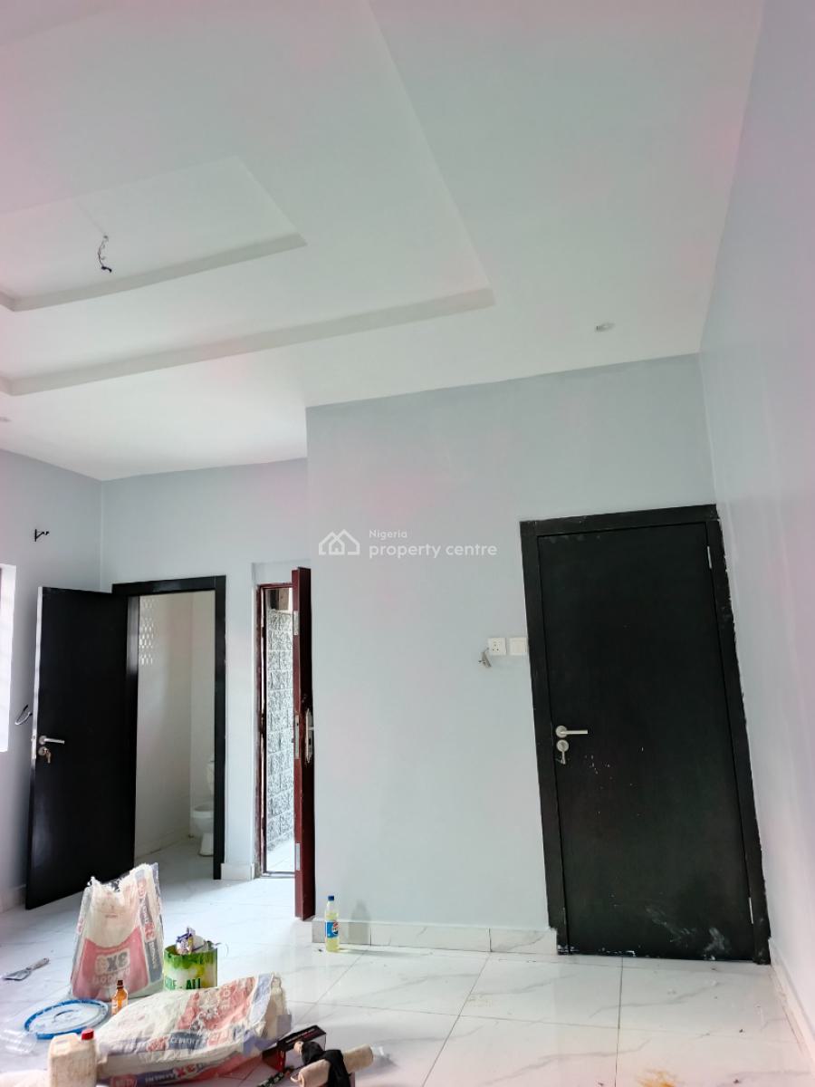Smart Spacious Conducive Mini Flat (room and Parlor), in Estate at Ogombo Abraham Adesanya Axis, Ajah Lagos., Ajah, Lagos, Mini Flat (room and Parlour) for Rent