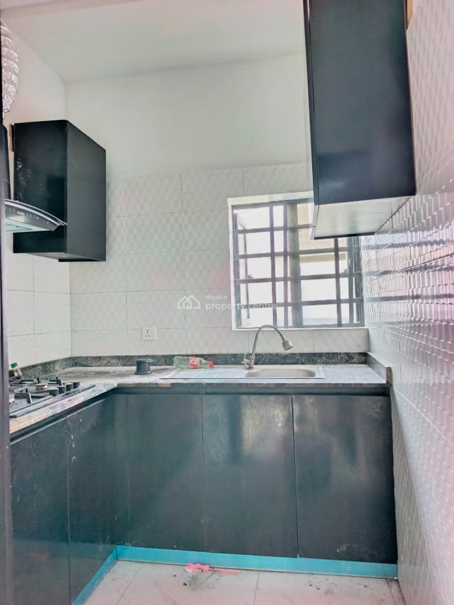 Smart Spacious Conducive Mini Flat (room and Parlor), in Estate at Ogombo Abraham Adesanya Axis, Ajah Lagos., Ajah, Lagos, Mini Flat (room and Parlour) for Rent