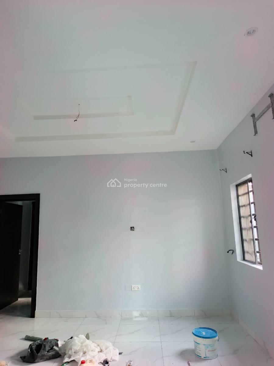 Smart Spacious Conducive Mini Flat (room and Parlor), in Estate at Ogombo Abraham Adesanya Axis, Ajah Lagos., Ajah, Lagos, Mini Flat (room and Parlour) for Rent
