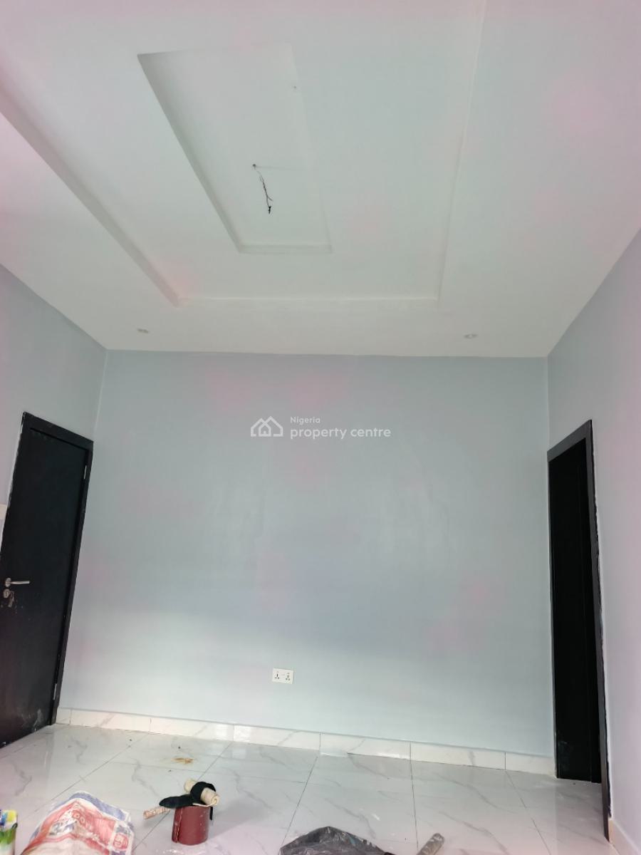 Smart Spacious Conducive Mini Flat (room and Parlor), in Estate at Ogombo Abraham Adesanya Axis, Ajah Lagos., Ajah, Lagos, Mini Flat (room and Parlour) for Rent
