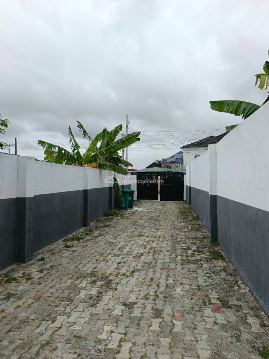 Smart Spacious Conducive Mini Flat (room and Parlor), in Estate at Ogombo Abraham Adesanya Axis, Ajah Lagos., Ajah, Lagos, Mini Flat (room and Parlour) for Rent