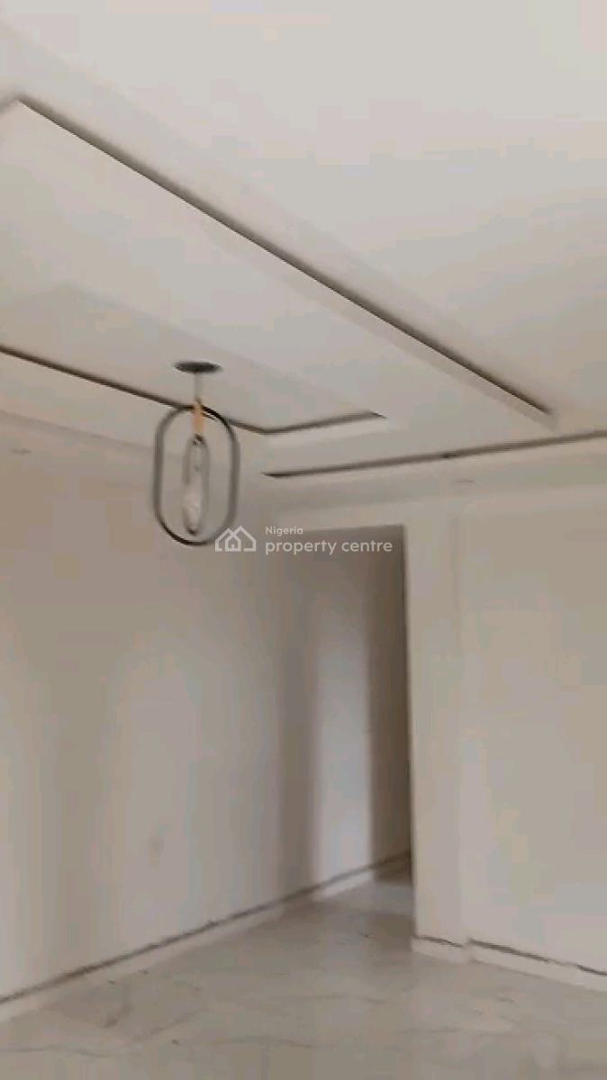 Newly Built 2-bedroom Flat, Onike, Onike, Yaba, Lagos, Flat / Apartment for Rent